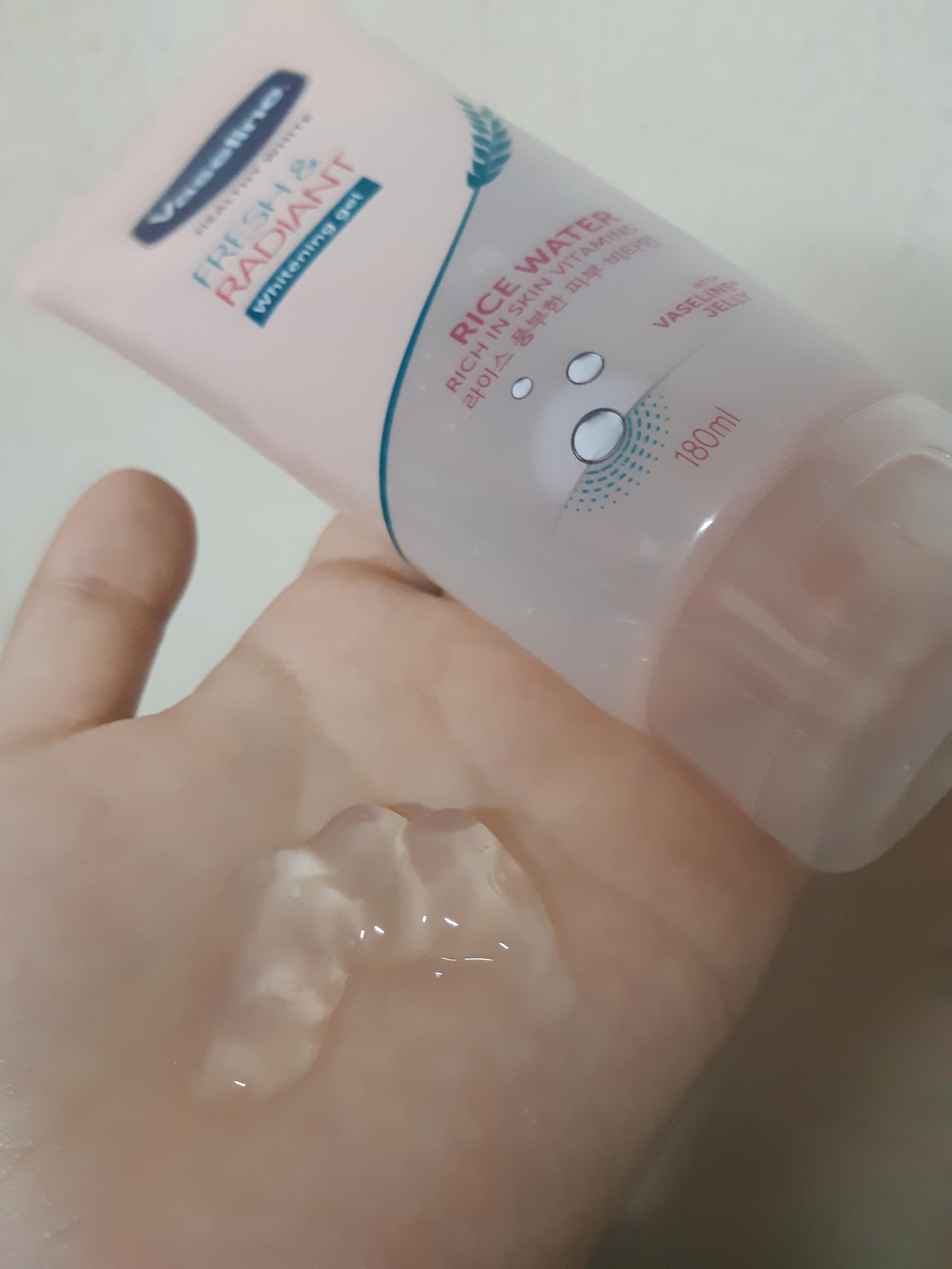 Vaseline whitening gel Moisturizers