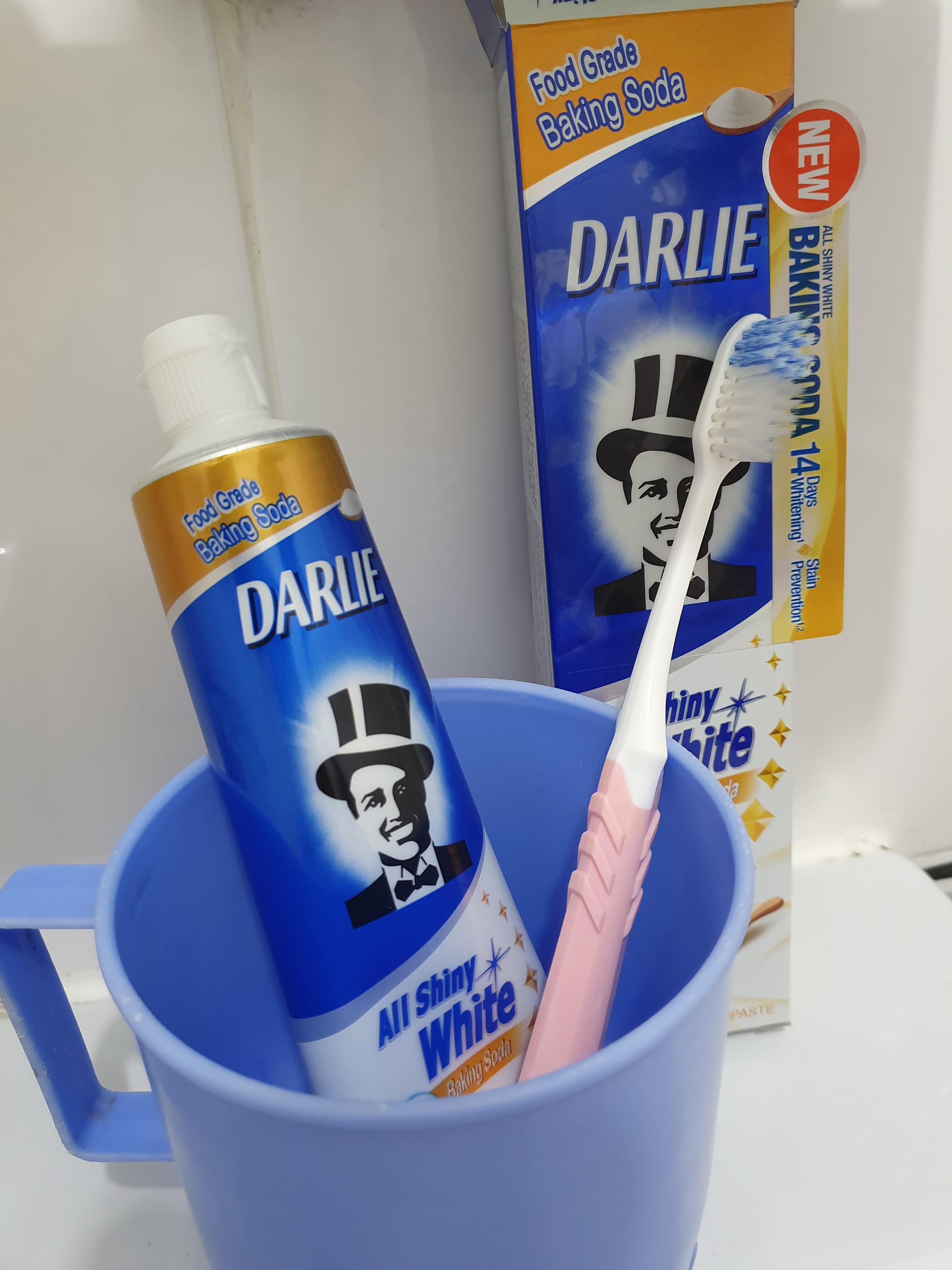 All shiny white baking soda toothpaste by Darlie review Oral care