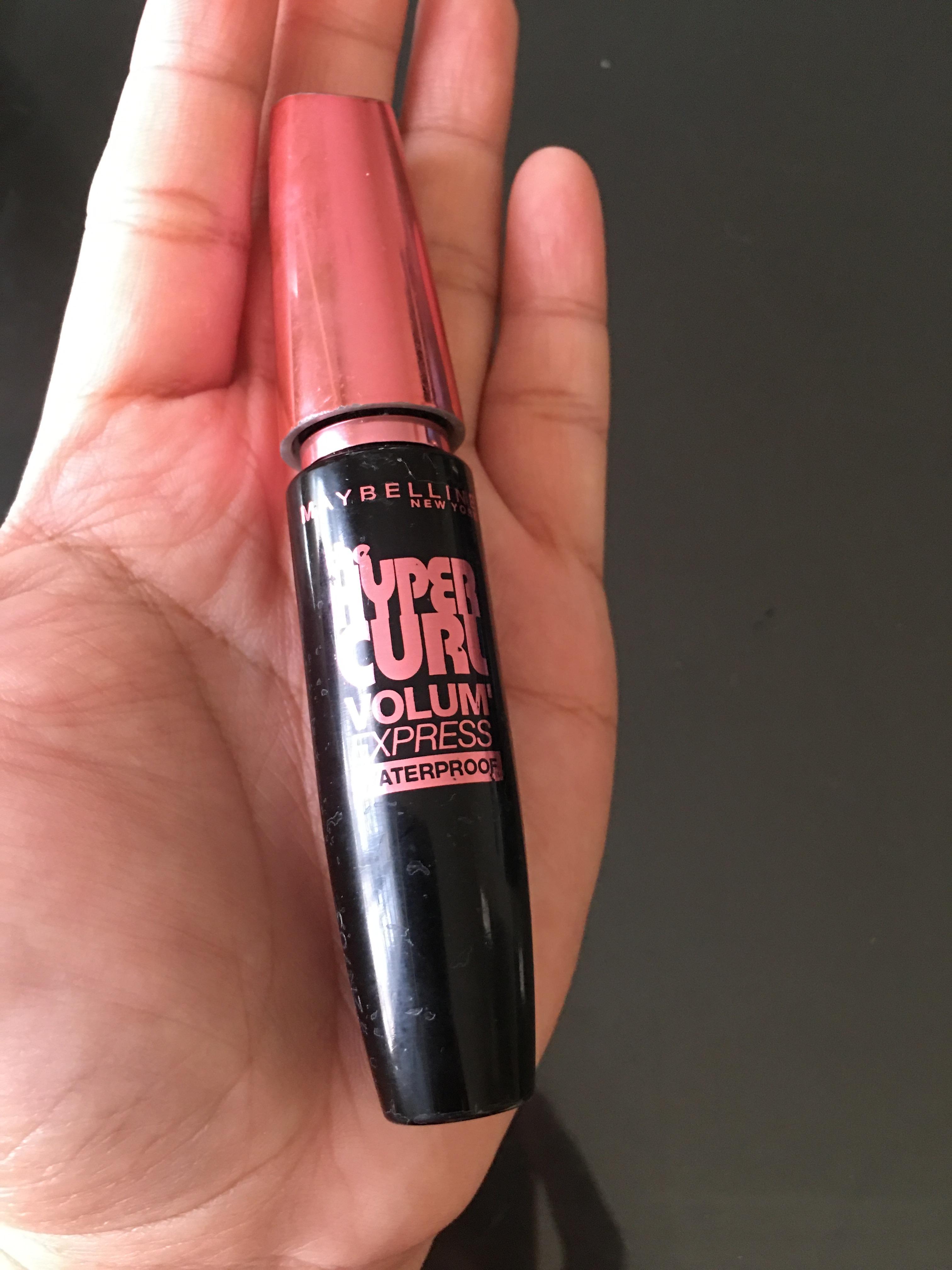 Volum’ express the hypercurl mascara by Maybelline review Eye