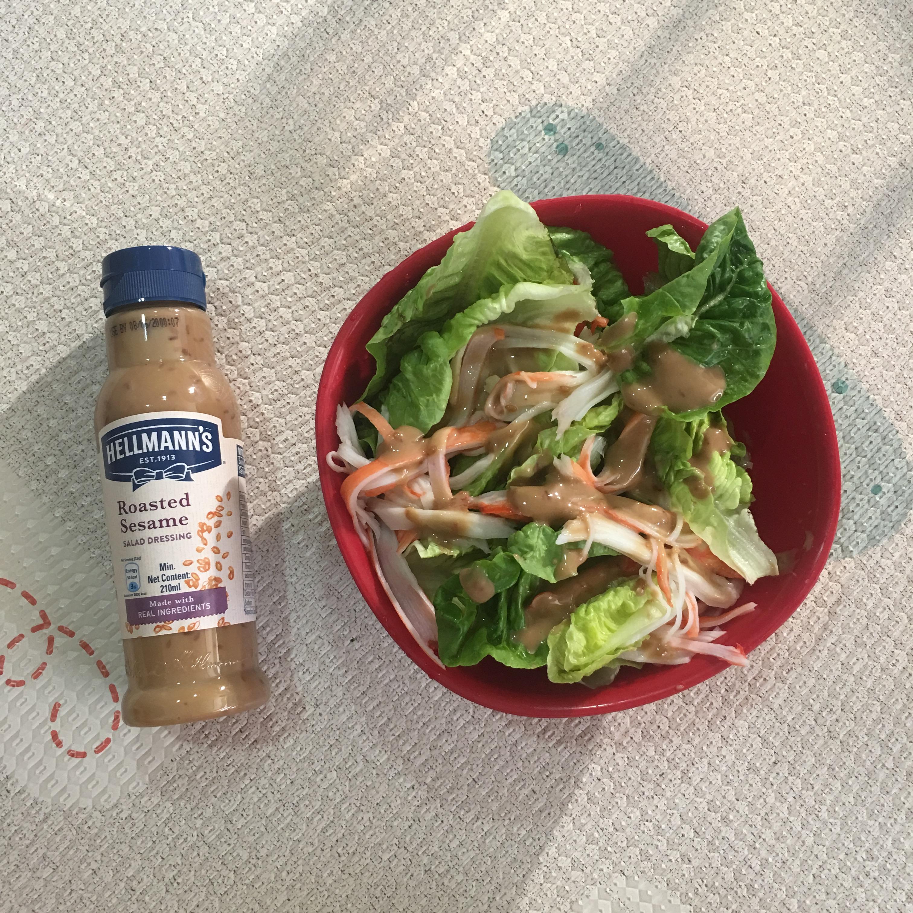 Hellmann's salad dressing Condiments