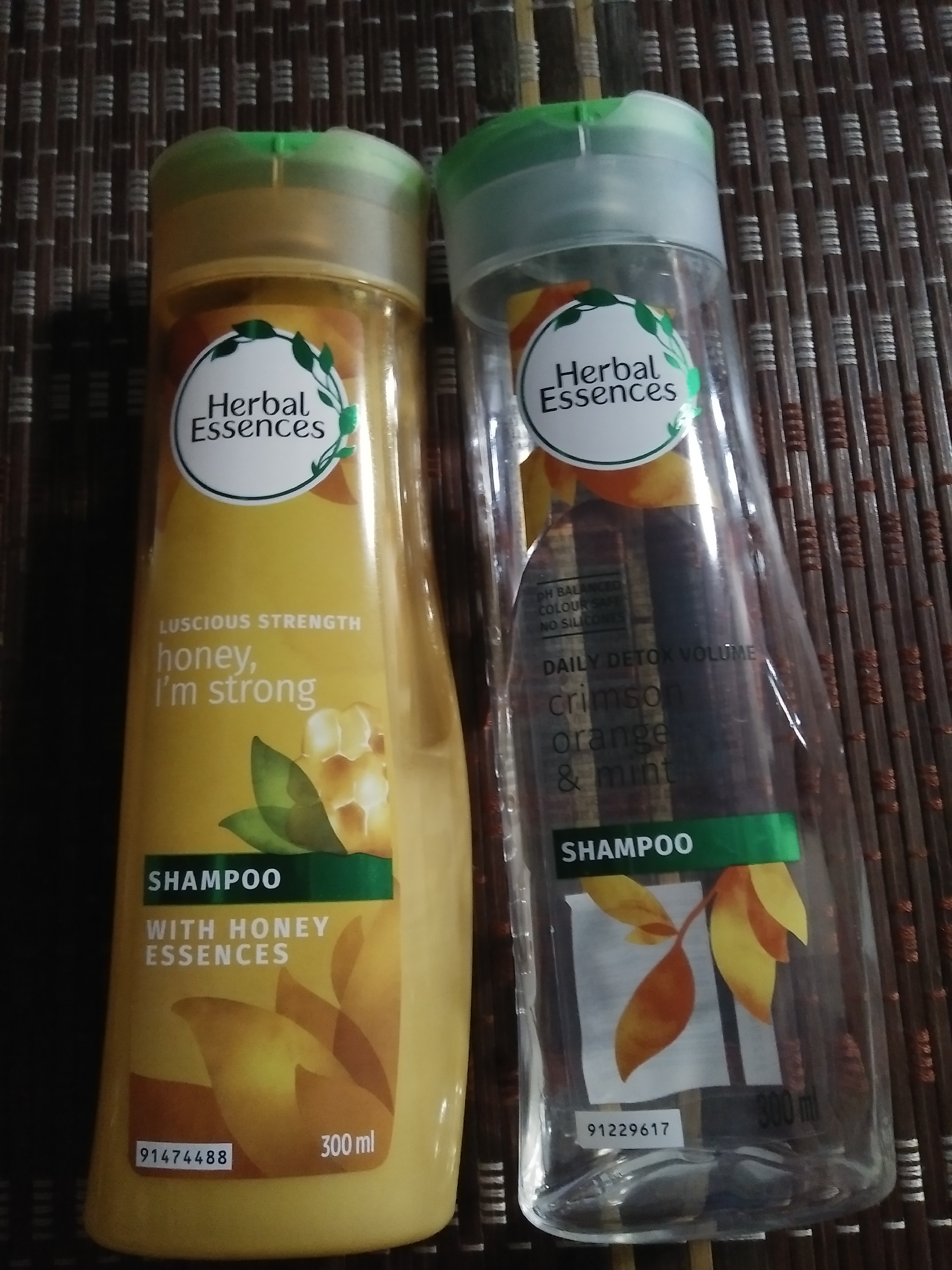 Herbal essences repair argan oil of morocco shampoo by Herbal essences