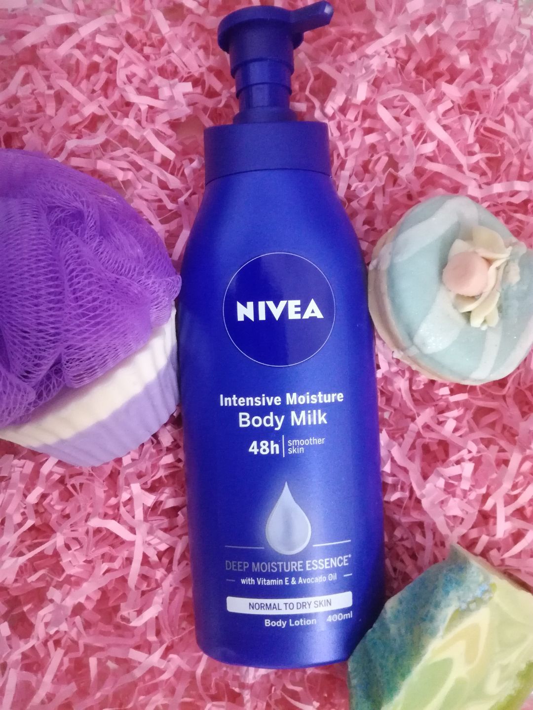 Intensive moisture body milk lotion by Nivea review Pelembap badan